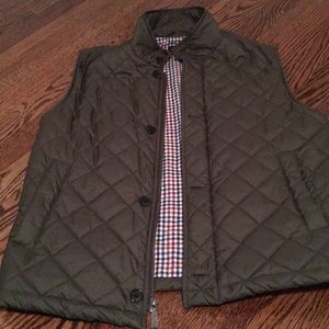 Brooks Brothers dark green quilted vest!!